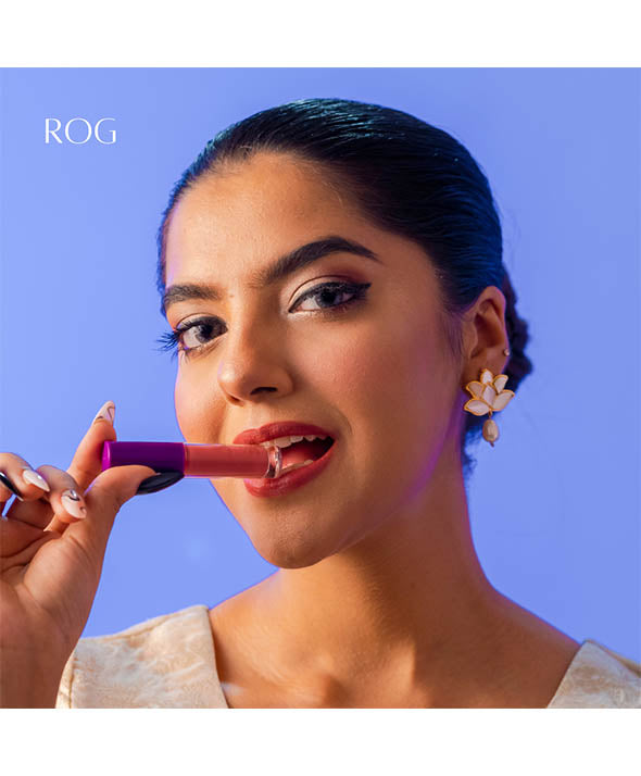 Lip Pashminas - The Winter Blues Chapter